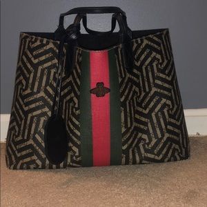 Pre owned large Gucci tote bag